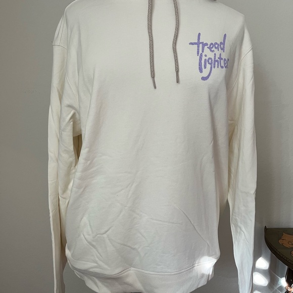 Tread lighter hooded pullover. Very good quality. Brand new XXL. 45-48”woman/man - Picture 2 of 14